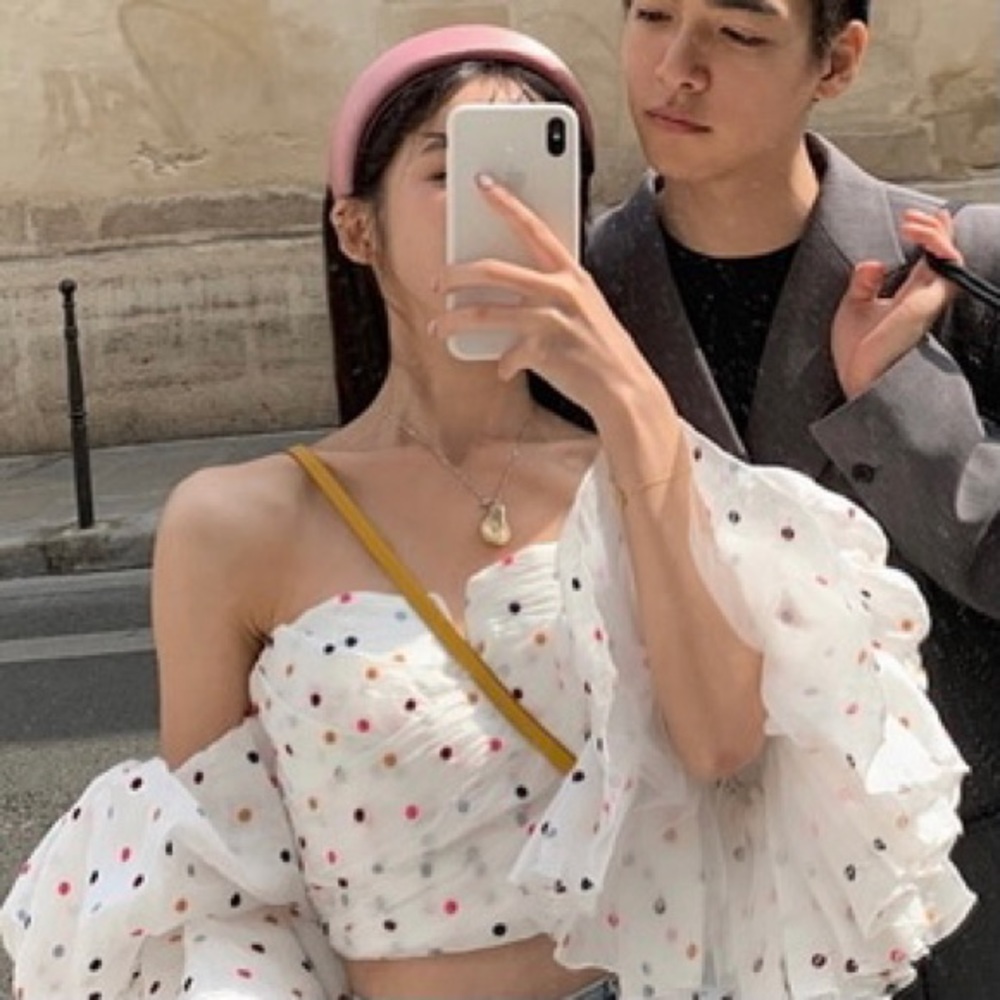 Seooocookie Polka dot off the shoulder ruffle top